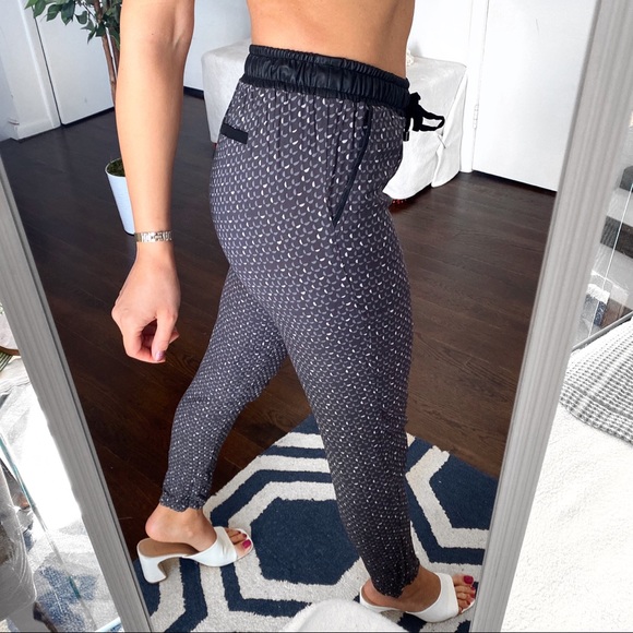 ▪️ STREET ONE PATTY GREY FAUX LEATHER LOOSE FIT HIGH WAIST BAGGY PANTS! - Picture 2 of 12